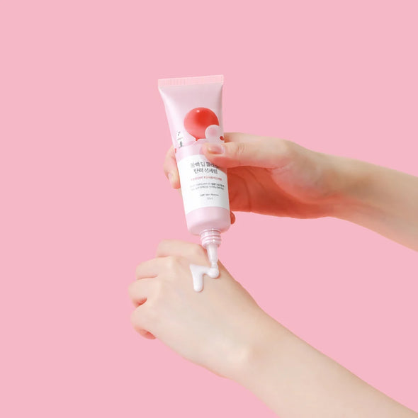 Round Lab Camellia Deep Collagen Firming Sun Serum/ كريم الشمس بالكولاجين من راوند لاب